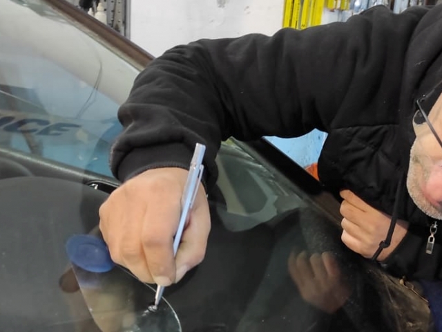 Krc Glass Novi Sad-Reparacija stakla -priprema stakla za reparaciju